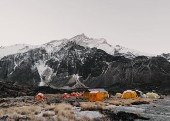 अन्नपूर्ण आधार शिविरमा पुग्न थाले आरोही