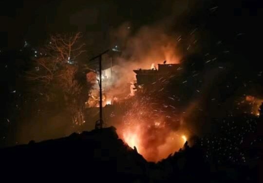 अछामको जयगढ बजारमा भीषण आगलागी