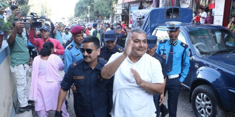 फरार प्रसाईंको भेटियो सुराक, गाडी मोरङमा, चालक सुनसरीमा, प्रसाईं झापा कि भारत ?