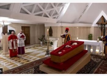 १२१ बर्ष पछि भ्याटिकन भन्दा बाहिर पोपको अन्त्येष्टी हुदै