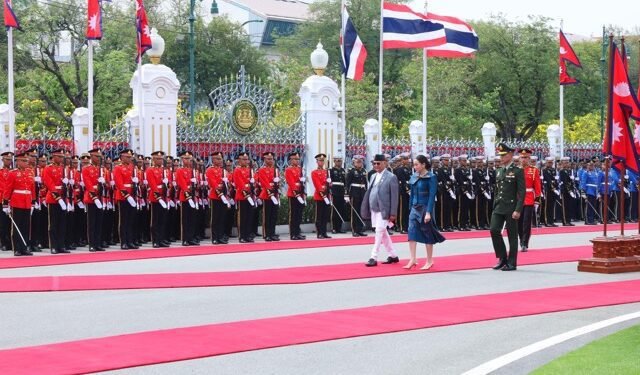 प्रधानमन्त्री ओली र थाइल्याण्डका प्रधानमन्त्री शिनावातबीच भेटवार्ता