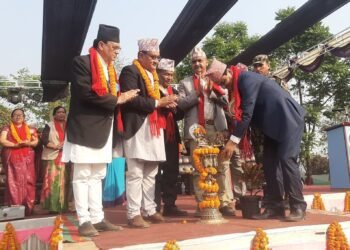 ‘स्वास्थ्य बिमा बन्द होइन, थप प्रभावकारी बनाउँदैछौँ’