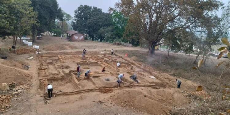 किच्चकबधमा उत्खननका क्रममा ‘दरबारको जग’ भेटियो