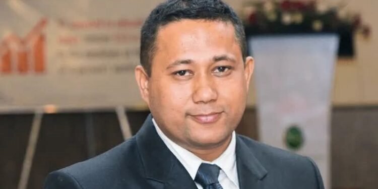 सांसदसँग रासस संवाद : युवा पलायन रोक्न विश्वविद्यालय शिक्षामा सुधार गर्नुपर्छ : शिशिर खनाल