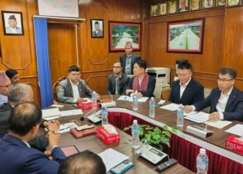 नेपालमा रेल सेवाको विकास र विस्तारमा लगानी गर्न मन्त्री दाहालको आग्रह
