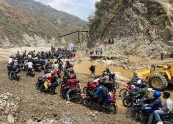 १६ घण्टापछि खुल्यो बिपी राजमार्ग