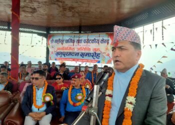 ‘विकासमा राजनीति गरे पछि परिन्छ’