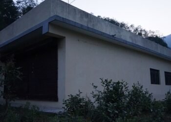 करोडौँ खर्चेर बनाएको पालिकास्तरीय अस्पताल भवन प्रयोगविहीन