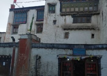 संरक्षणको पर्खाइमा लोमान्थाङको टास्सी ध्याफेल दरबार