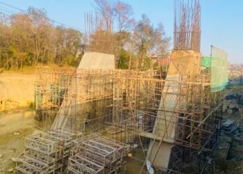 सेती नदीमा निर्माणाधीन ‘सिग्नेचर’ पुलको काम सुस्त