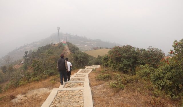 पर्यटकका रोजाइमा भोजपुरको डाग्बुङ पदमार्ग