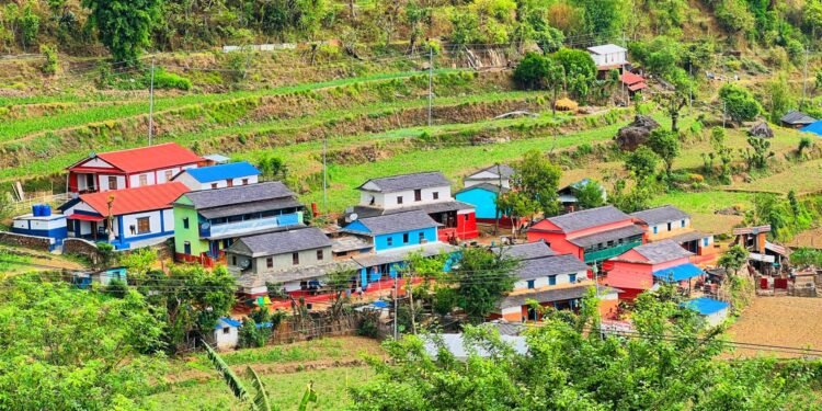 जैमिनीमा बढ्दो बसाइँसराइः दुई वर्षमा एक हजार सात सय नौले गाउँ छाडे