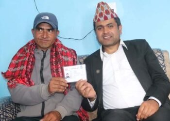 बुबाआमा टुङ्गो नभएका इन्द्रबहादुरलाई ३६ वर्षमा नागरिकता