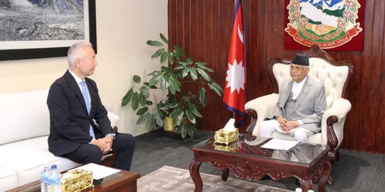 प्रधानमन्त्रीसँग जापानी राजदूतको शिष्टाचार भेट