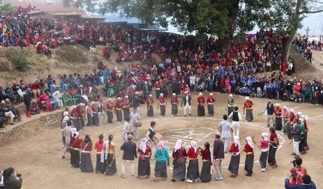 साकेला उभौली चाड : ‘प्राकृतिक विपत्ति नपरोस्’ भन्ने कामना गरिँदै