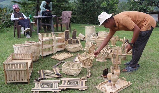 प्रशोधन केन्द्रमा बाँसका सामग्री उत्पादन सुरु