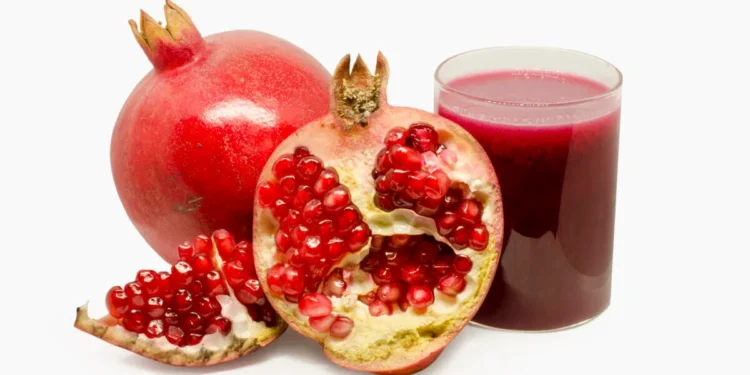 बिहान खाली पेटमा अनार खानु : लाभदायक कि हानिकारक?