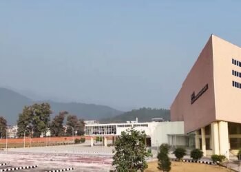नेताका लहडमा सभाहल : करको फुर्मास, अवस्था बेहाल