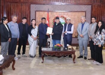 पीडित पक्षलाई मान्य हुने पदाधिकारी नियुक्त गर्न प्रधानमन्त्रीसँग द्वन्द्वपीडित संस्थाका प्रतिनिधिको अनुरोध