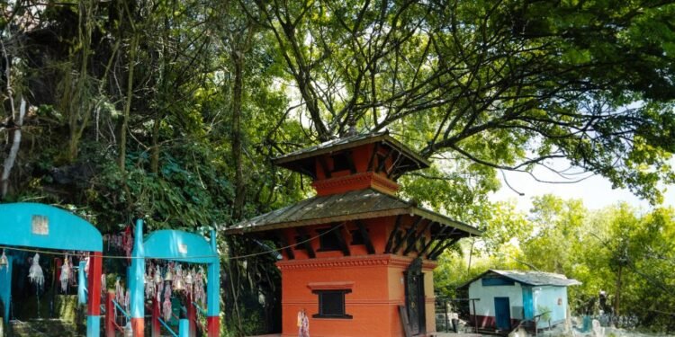 धार्मिक पर्यटकीय गन्तव्य बन्दै गुल्मीको मालिका मन्दिर