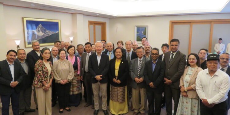 जुन्को तावेइको सगरमाथा आरोहणको स्मरण