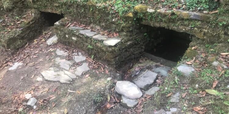 ज्यामरुककोट क्षेत्रका दुई दर्जनभन्दा बढी कुवा र पँधेरा नासिए