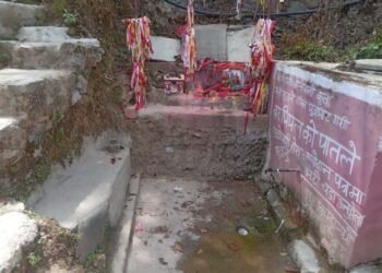 ओझेलमा अनौठो कुवा