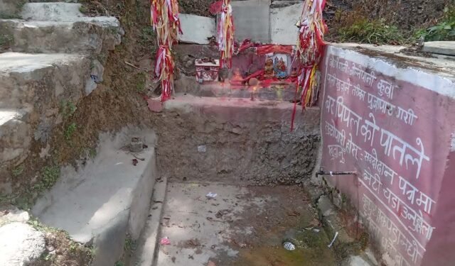 ओझेलमा अनौठो कुवा