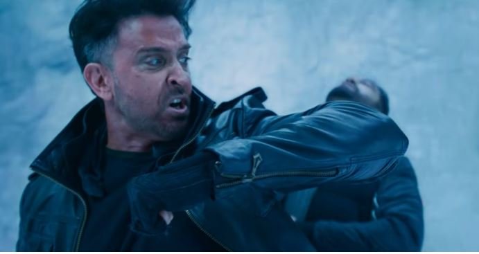 वारः२ का लागि ऋतिकले ४८ करोड पाउँदा एनटिआरकाे भने आधा रकम