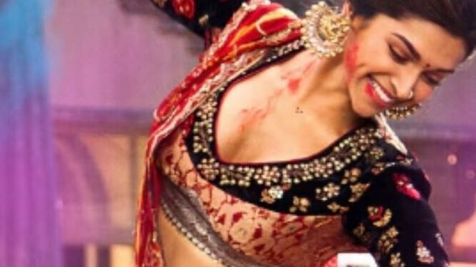 बलिउडका यी पाँच चर्चित कलाकार, जाे पहिला ब्याक ग्राउन्ड डान्सर थिए