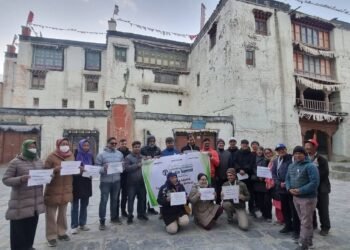 २० बुँदे घोषणा पत्र जारी गर्दै प्रेस युनियनको लोमानथाङ अन्तर्राष्ट्रिय मिडिया समिट सकियो