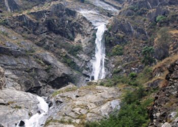 रूपसे झरनामा पर्यटकीय पूर्वाधार