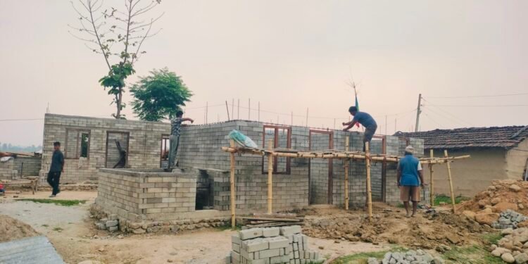 कञ्चनपुरमा दलित परिवारका लागि सुरक्षित आवास निर्माण