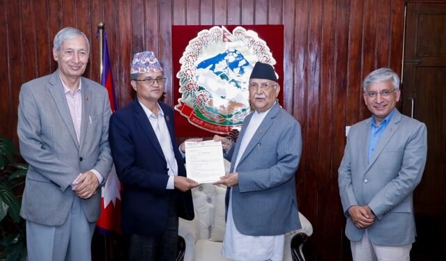 प्रधानमन्त्रीसमक्ष प्युठानको विकासका निम्ति बजेट व्यवस्था गर्न सांसद थापाको आग्रह