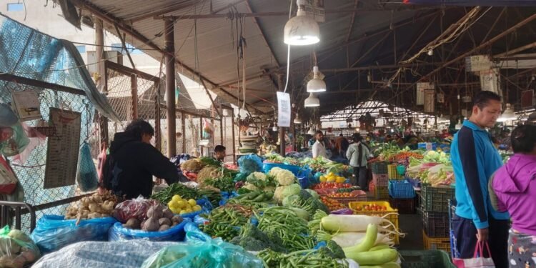 यस्तो छ आज सागसब्जी र फलफूलको अधिकतम थोक मूल्य