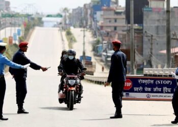 ट्राफिक प्रहरीको ‘लुकिछिपी चेकजाँच’ प्रणालीमाथि प्रश्न…