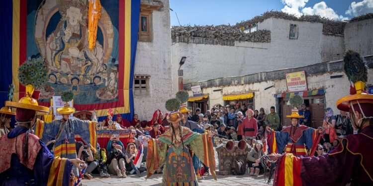 अमेरिकी राजदूत डिन थम्पसनले मुस्ताङ भ्रमण गरी सांस्कृतिक संरक्षणमा अमेरिकाको प्रतिबद्धता दोहोर्याए