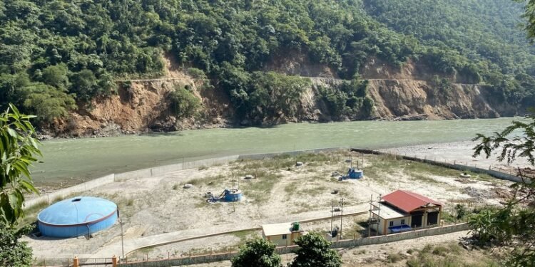 पाँचखालका ६ हजार घरमा पुग्यो खानेपानी