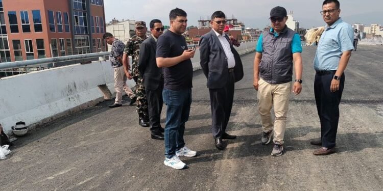 चार दिनपछि फ्लाइओभरबाटै गाडी चल्ने
