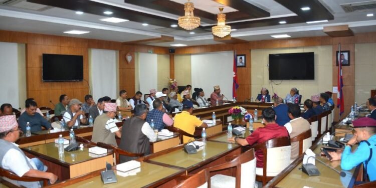 सार्वजनिक यातायात व्यावसायीहरुसँग समस्या समाधानका लागि वार्ता समिति गठन