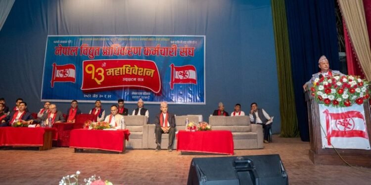 बजेटमा उल्लेख भएको ‘टेक एन्ड पे’ को व्यवस्था सच्चिन्छः ऊर्जामन्त्री खड्का