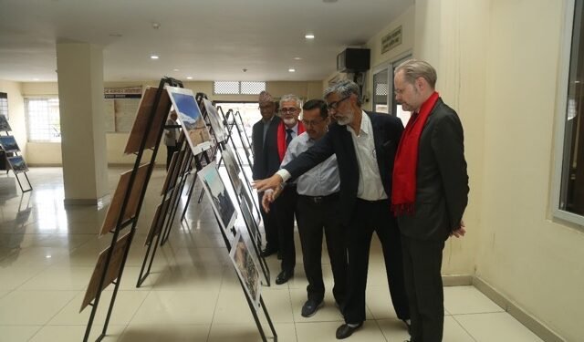 राजदूतद्वारा रासस फोटो प्रदर्शनी अवलोकन