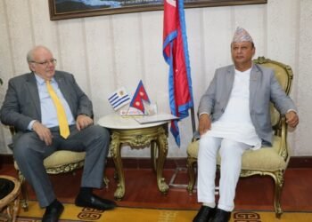 ऊर्जामन्त्री र उरुग्वेका गैरआवासीय राजदूतबीच शिष्टाचार भेट