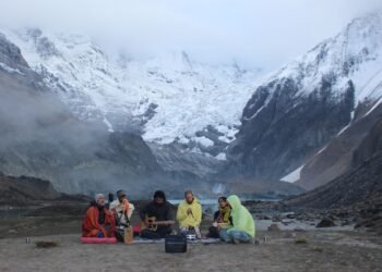 अन्नपूर्ण हिमालको आधार शिविरमा गुञ्जियो ‘फ्रान्सेली सङ्गीत’