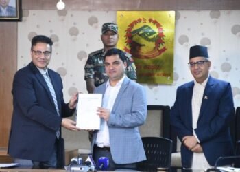 नागरिकले उचित मूल्यमा औषधि पाउने वातावरण तयार गर्छौंः मन्त्री पौडेल