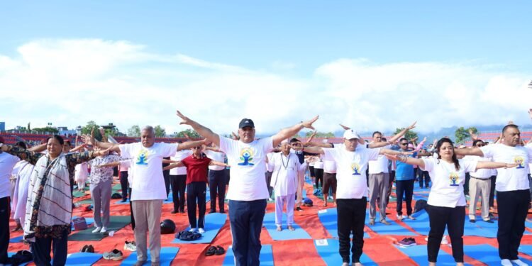 अन्तरराष्ट्रिय योग दिवस मनाइयो