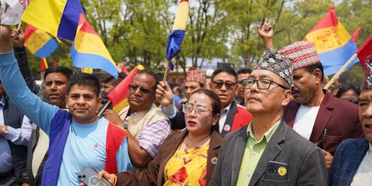 राजसंस्थावादी आन्दोलनका कारण सरकारले खोसेको रहेछ राप्रपा नेताहरूका सुरक्षाकर्मी