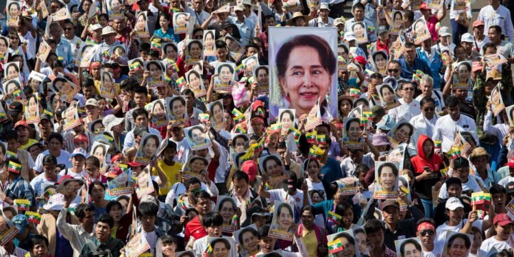 म्यान्माकी आङ सान सुकीको ८०औँ जन्मदिन जेलमा