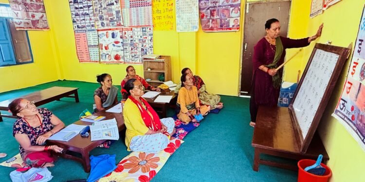 बागलुङमा ‘आमा शिक्षा’ कार्यक्रम