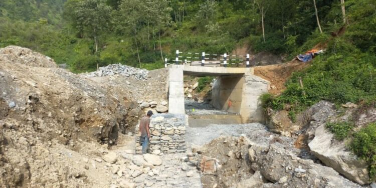 कल्भर्टले विस्थापित ग-यो झोलुङ्गे पुल